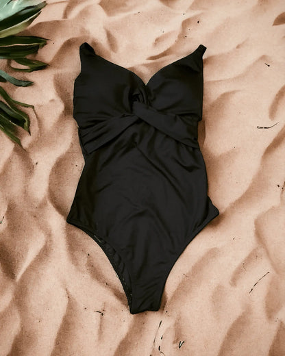 Classic black one piece regular swimsuit - Beeluxxe