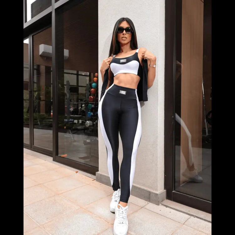 Innovate Mood Top and Legging 2 piece fitness set - Beeluxxe