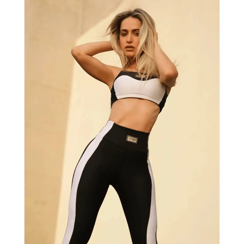 Innovate Mood Top and Legging 2 piece fitness set - Beeluxxe