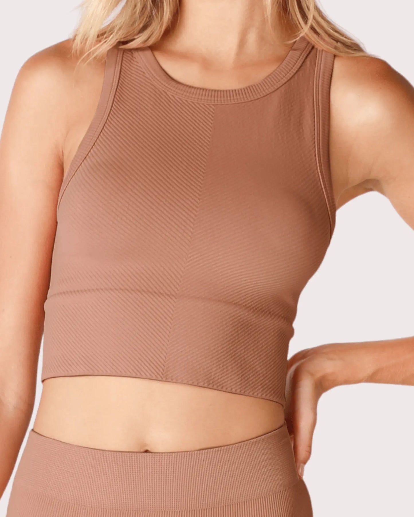 Nikibiki highneck Crop Top - Beeluxxe